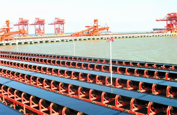 江蘇雙箭-輸送機(jī)碼頭應(yīng)用場(chǎng)景