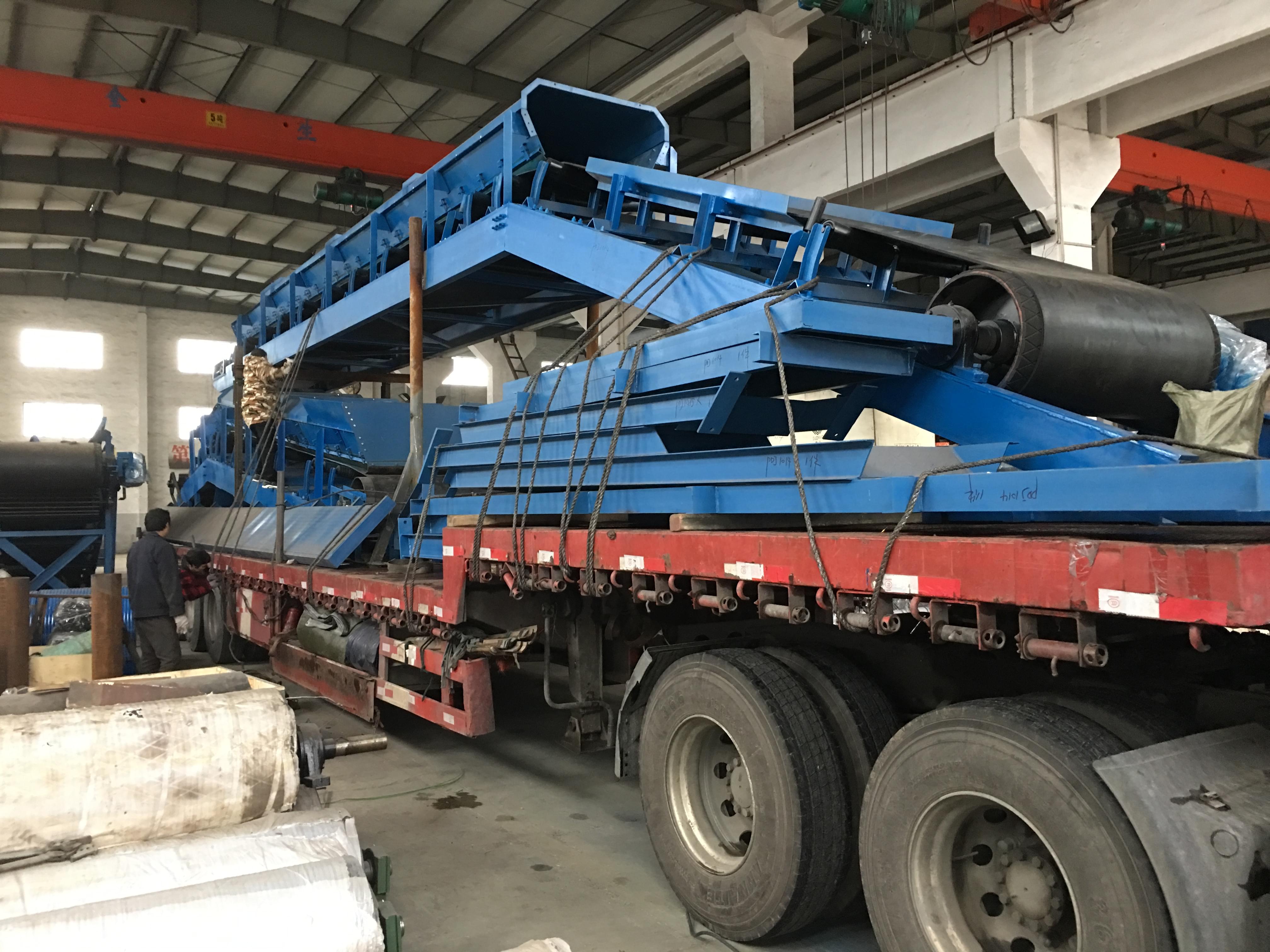 江蘇雙箭廢鋼破碎線皮帶機(jī)發(fā)貨現(xiàn)場(chǎng) 江蘇雙箭廢鋼破碎線皮帶機(jī)發(fā)貨現(xiàn)場(chǎng)